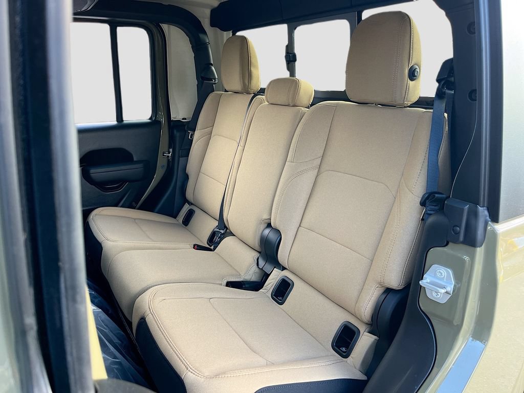 New 2026 Jeep Gladiator Willys AWD/4WD image 22