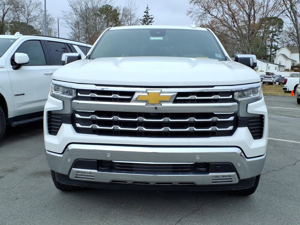 Used 2022 Chevrolet Silverado 1500 LTZ w/ LTZ Premium Package image 2
