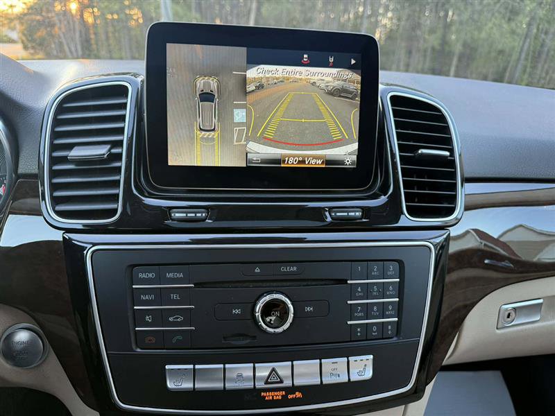 Used 2016 Mercedes-Benz GLE 350 4MATIC w/ Premium Package image 12