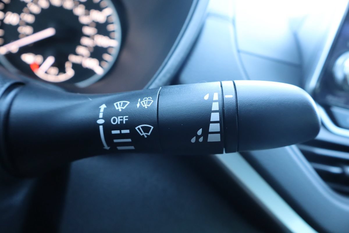Used 2019 Nissan Altima 2.5 SV FWD image 33