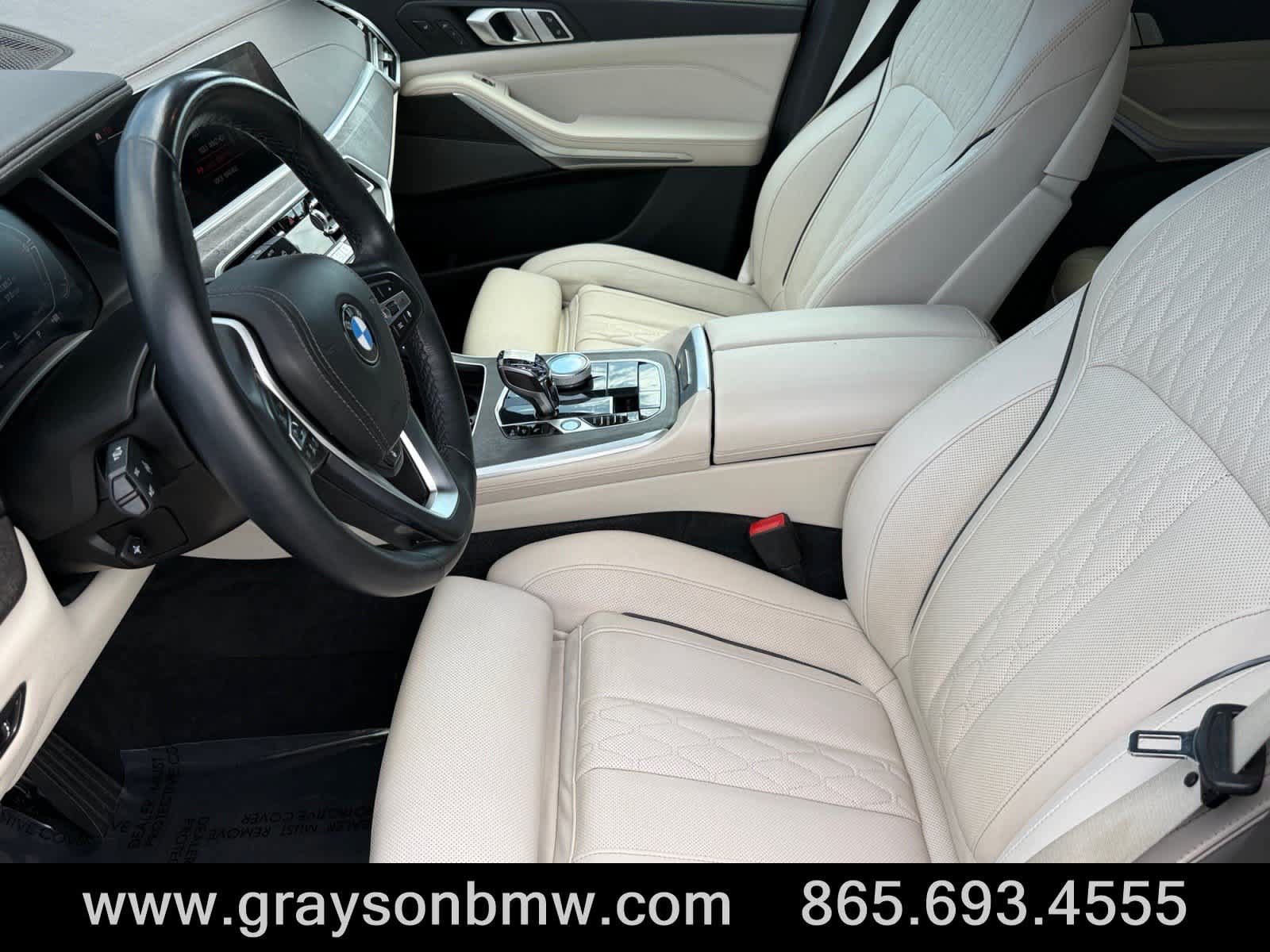 Used 2023 BMW X5 xDrive40i w/ Executive Package AWD/4WD image 12