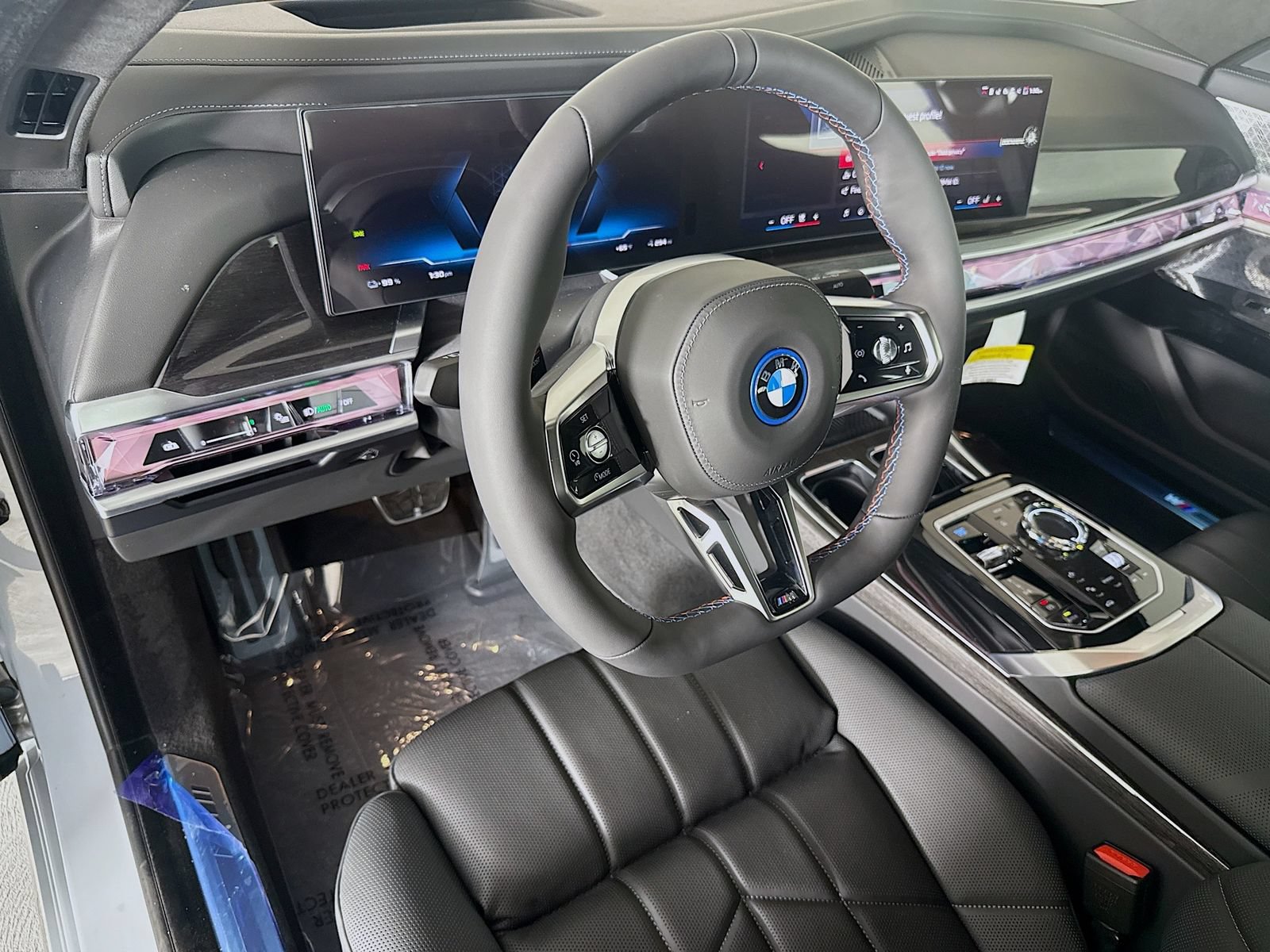 New 2026 BMW i7 xDrive60 w/ Executive Package AWD/4WD image 9