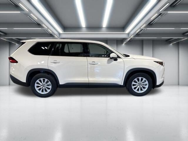Used 2024 Toyota Grand Highlander AWD image 1