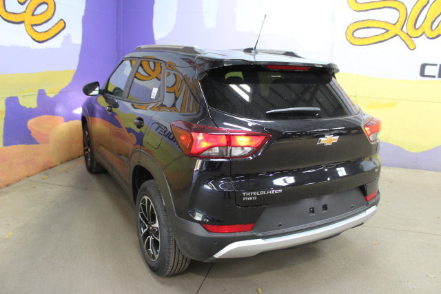 New 2026 Chevrolet TrailBlazer LT w/ Convenience Package AWD/4WD image 6