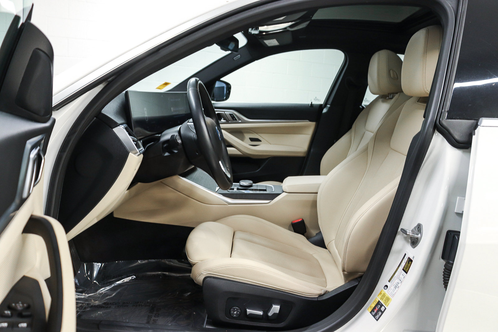 Certified 2023 BMW i4 eDrive40 w/ Parking Assistance Package RWD image 17