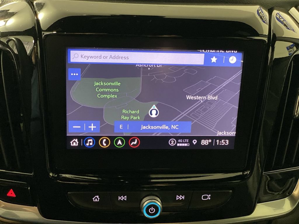 Used 2024 Chevrolet Traverse Premier w/ Redline Edition FWD image 19