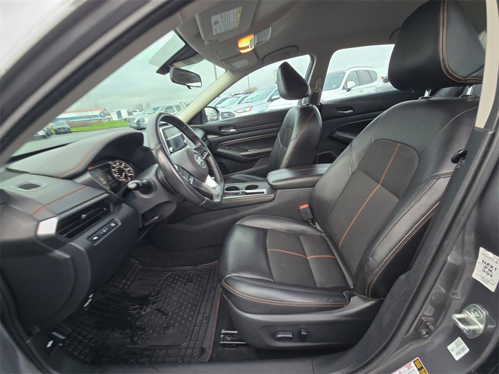 Used 2020 Nissan Altima 2.5 SR image 15