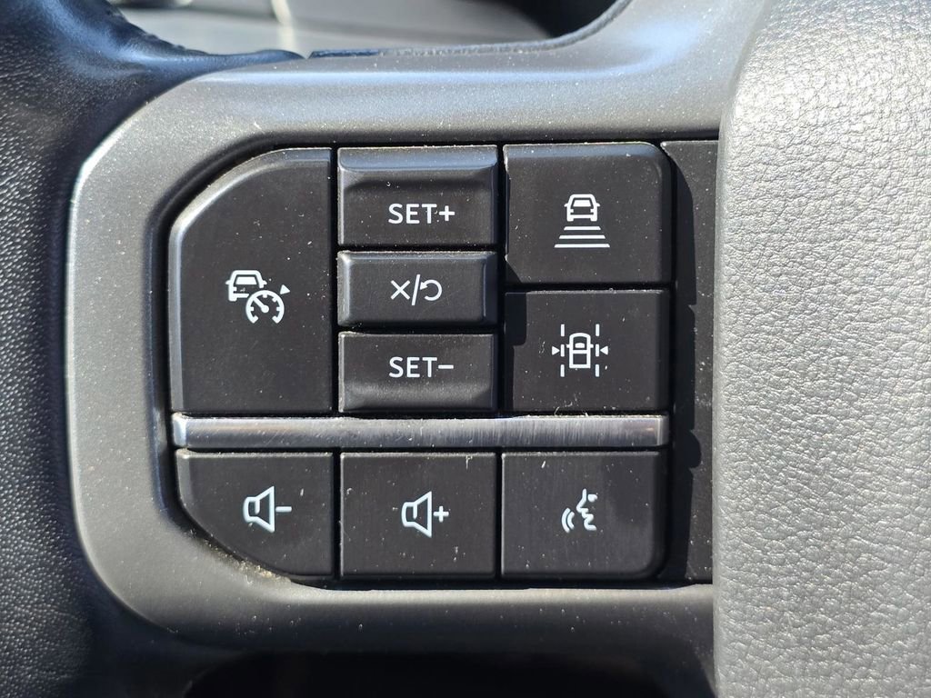 Used 2021 Ford F150 Lariat w/ Equipment Group 502A High image 34