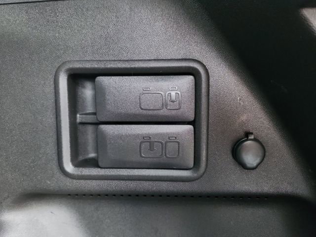 Used 2019 Chevrolet Equinox LT image 31