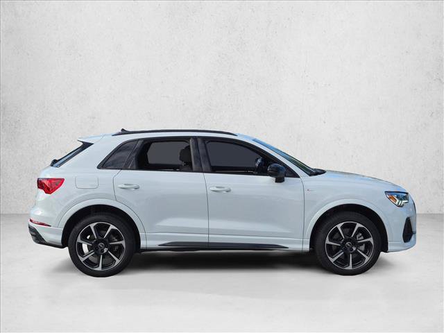 Certified 2025 Audi Q3 2.0T Premium Plus w/ Premium Plus Package AWD/4WD image 4