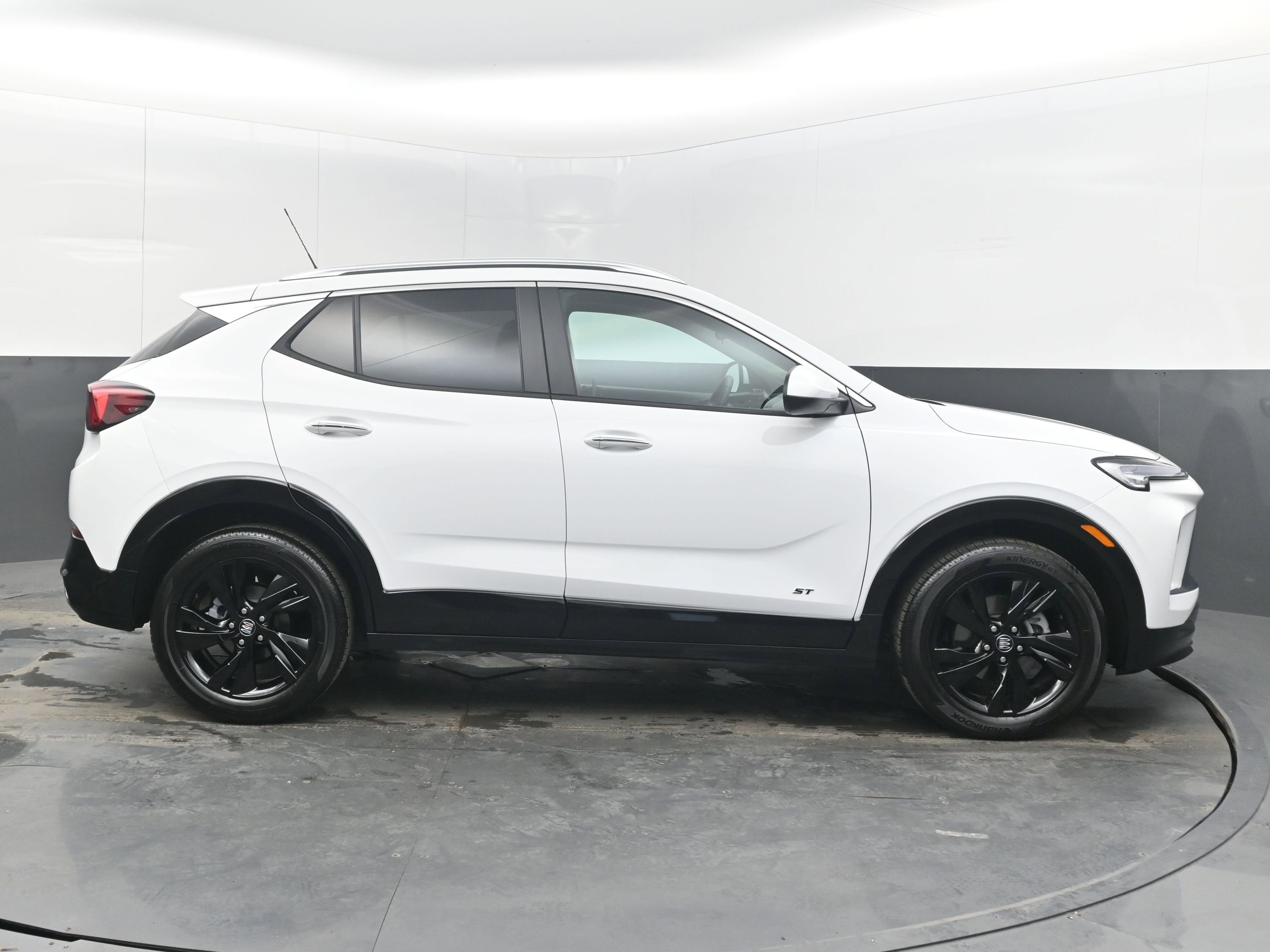 Certified 2026 Buick Encore GX Sport Touring w/ Comfort Package image 10