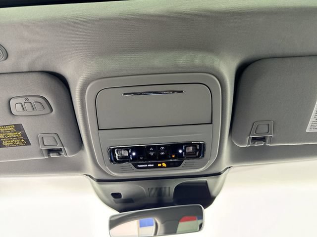 Used 2021 Lincoln Corsair Reserve w/ Equipment Group 201A AWD/4WD image 11