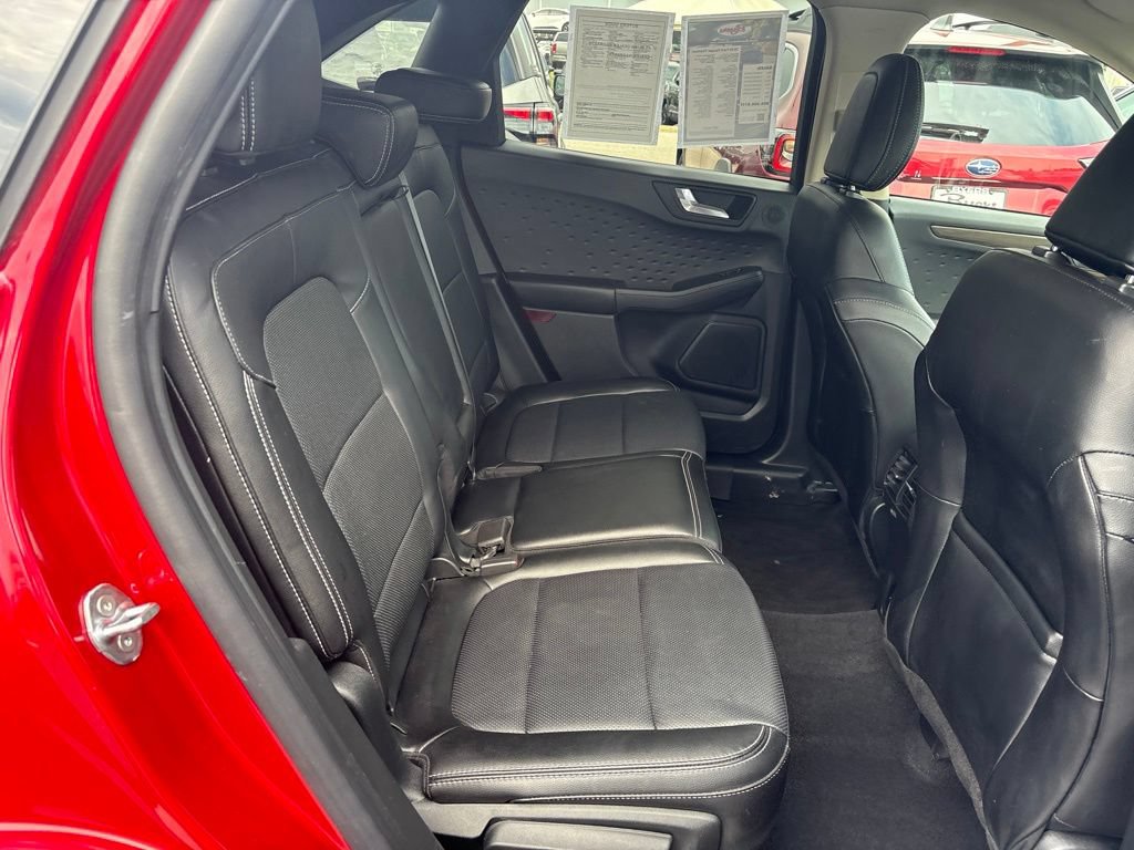 Used 2020 Ford Escape Titanium AWD/4WD image 11