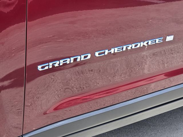 Used 2024 Jeep Grand Cherokee Limited 4xe image 11