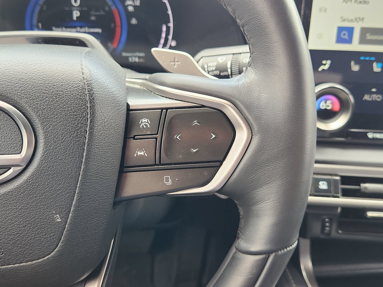 Used 2024 Lexus RX 350 Premium Plus w/ Convenience Package FWD image 33