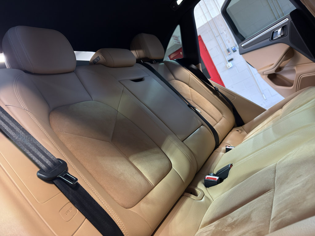 Used 2017 Porsche Macan AWD/4WD image 26