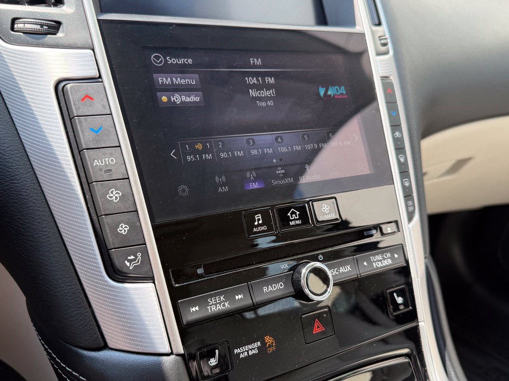Used 2022 INFINITI Q50 Luxe AWD/4WD image 19
