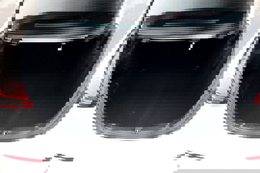 Certified 2022 Mercedes-Benz E 350 4MATIC Sedan image 28