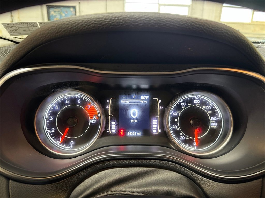 Used 2019 Jeep Cherokee Latitude Plus w/ Cold Weather Group image 16