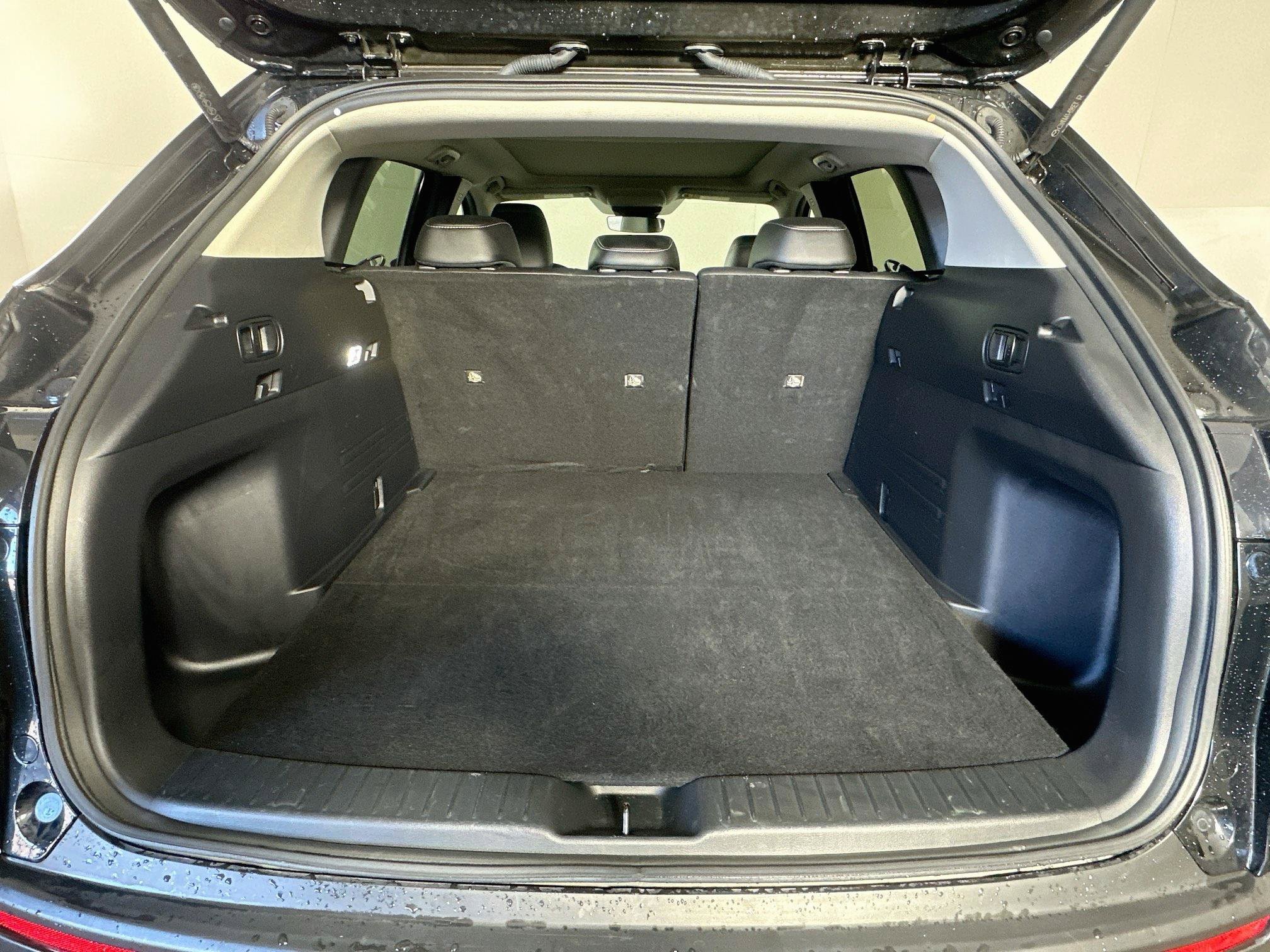 Used 2026 MAZDA CX-50 AWD 2.5 S w/ Preferred Pkg image 31