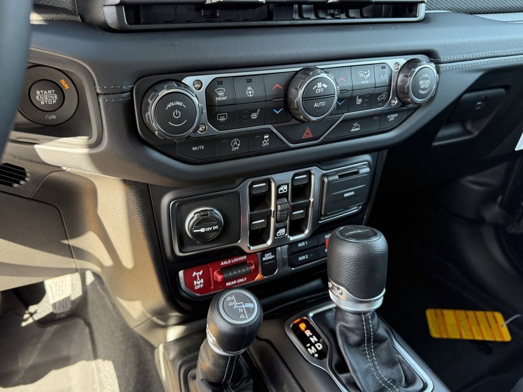 New 2026 Jeep Gladiator Mojave image 21