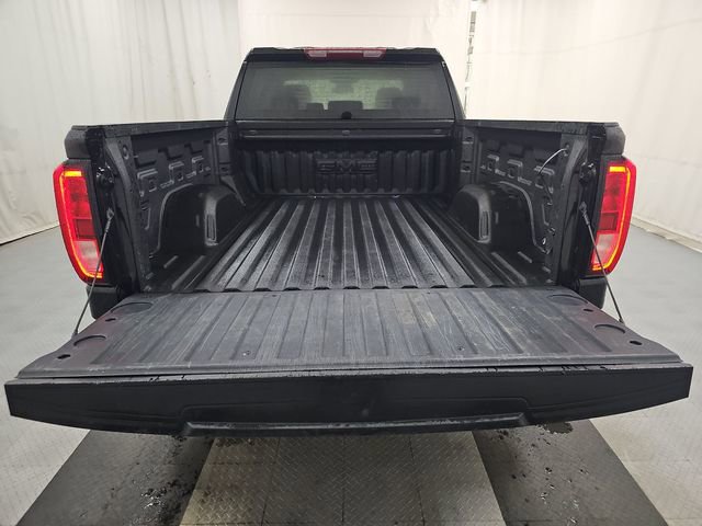 Used 2024 GMC Sierra 1500 Elevation w/ X31 Off-Road Package AWD/4WD image 9