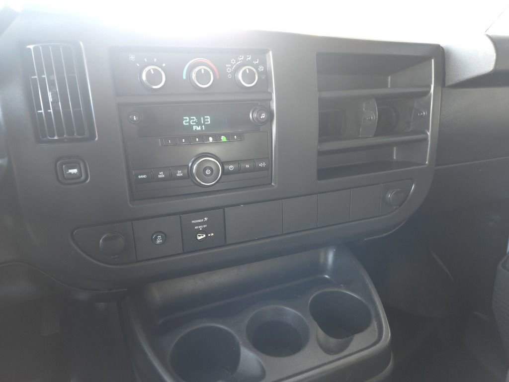 Used 2014 Chevrolet Express 3500 image 20