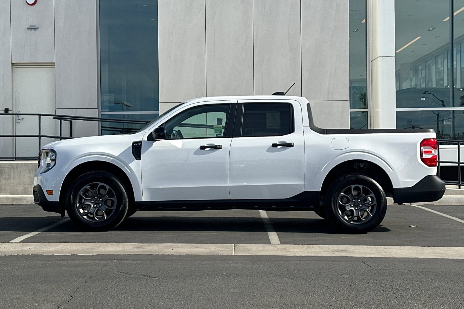 New 2026 Ford Maverick XLT w/ XLT Luxury Package image 6