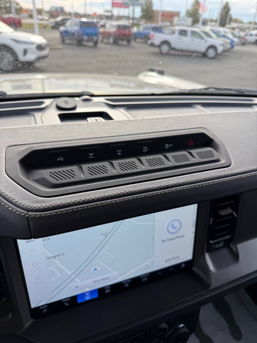 New 2025 Ford Bronco Badlands AWD/4WD image 21