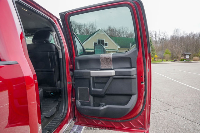 Used 2017 Ford F350 Lariat w/ Lariat Ultimate Package image 25