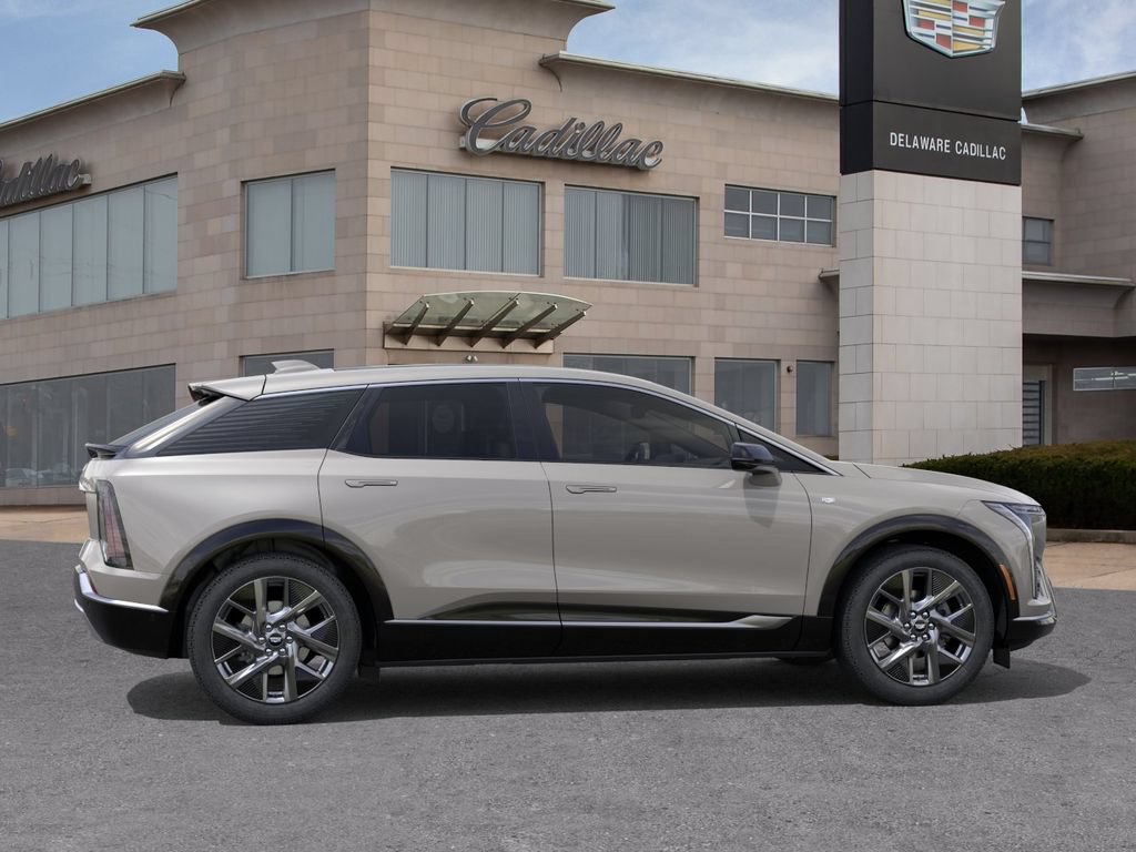 New 2027 Cadillac Optiq Luxury AWD/4WD image 5