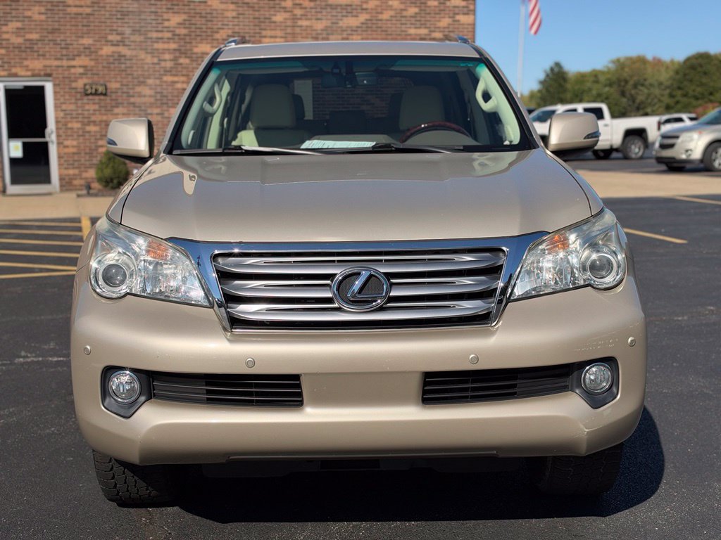 Used 2011 Lexus GX 460 w/ Comfort Plus Pkg AWD/4WD image 2