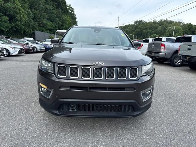 Used 2021 Jeep Compass Limited AWD/4WD image 2
