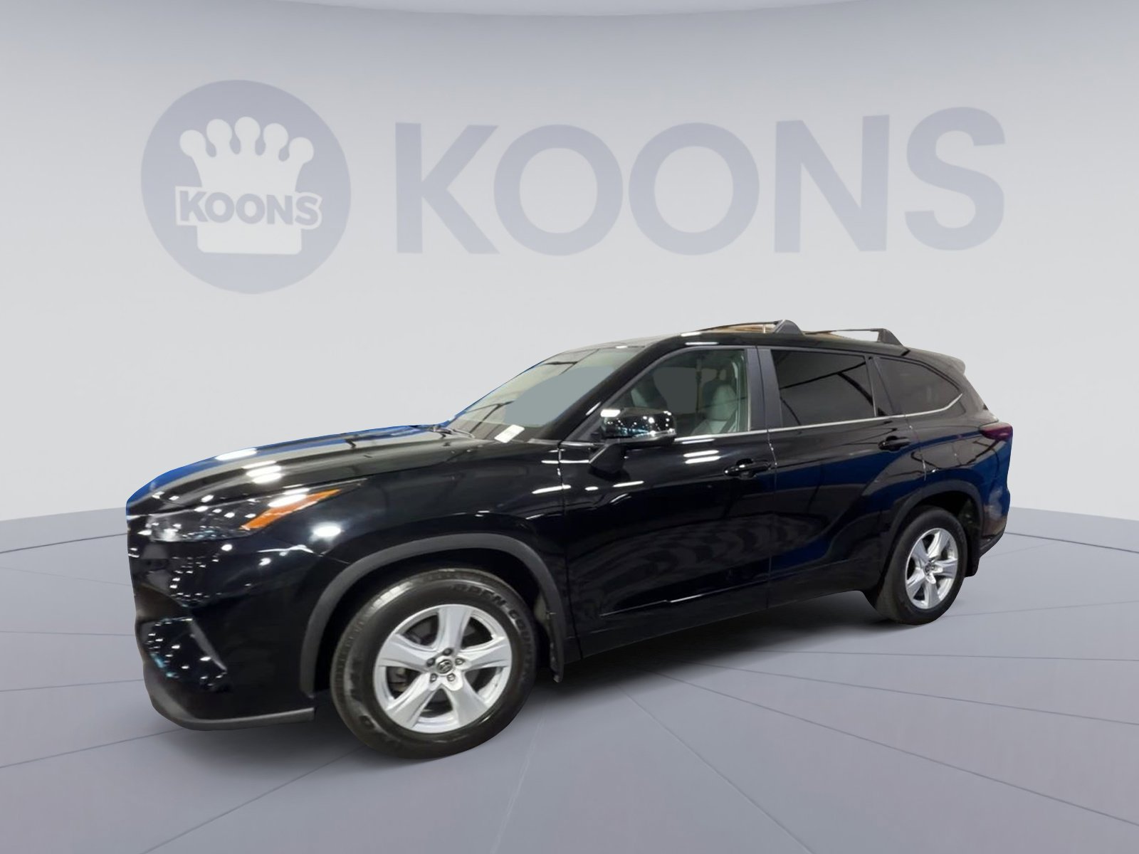 Used 2023 Toyota Highlander L AWD/4WD image 5