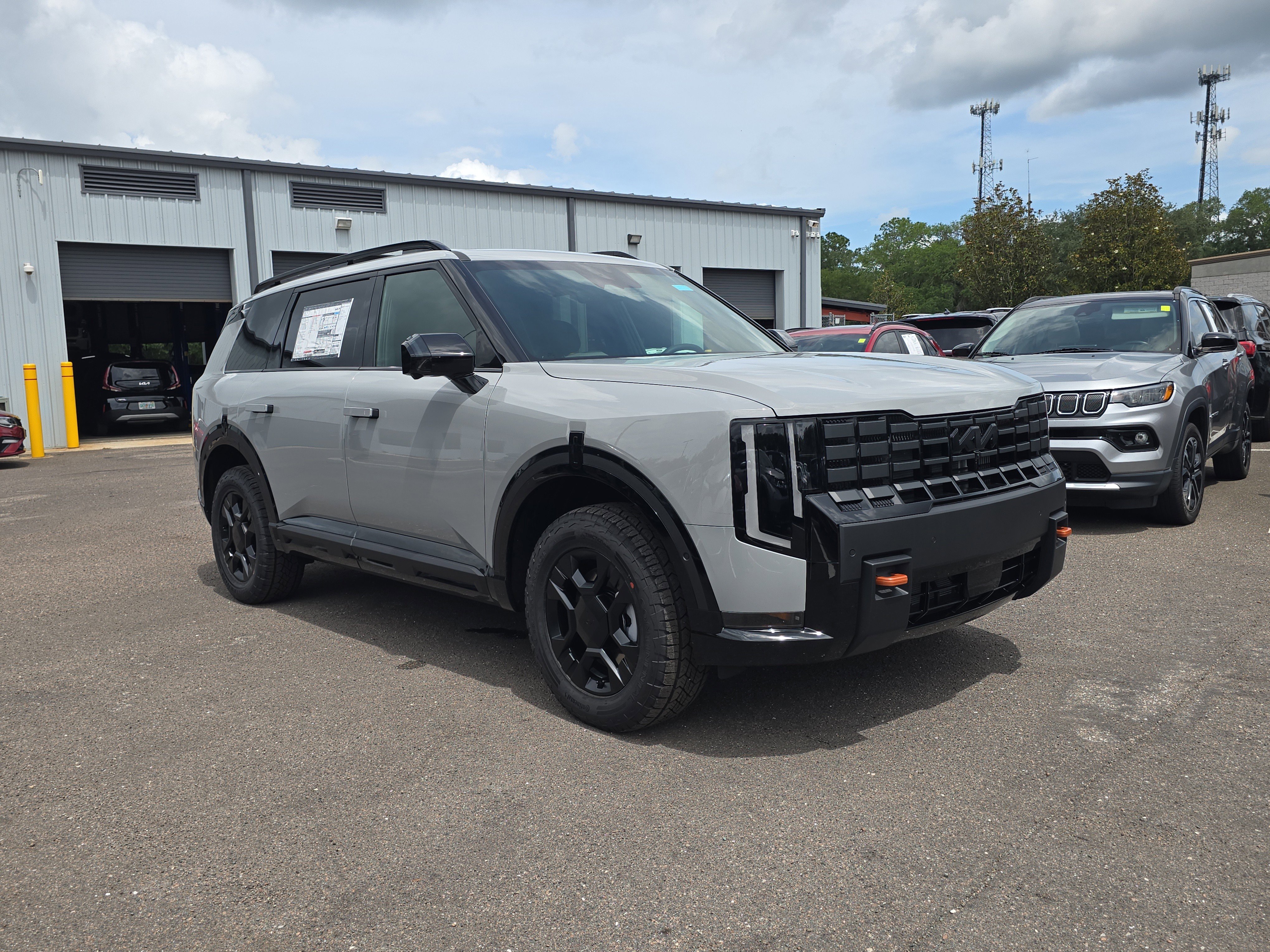 New 2027 Kia Telluride SX X-Pro AWD/4WD image 2