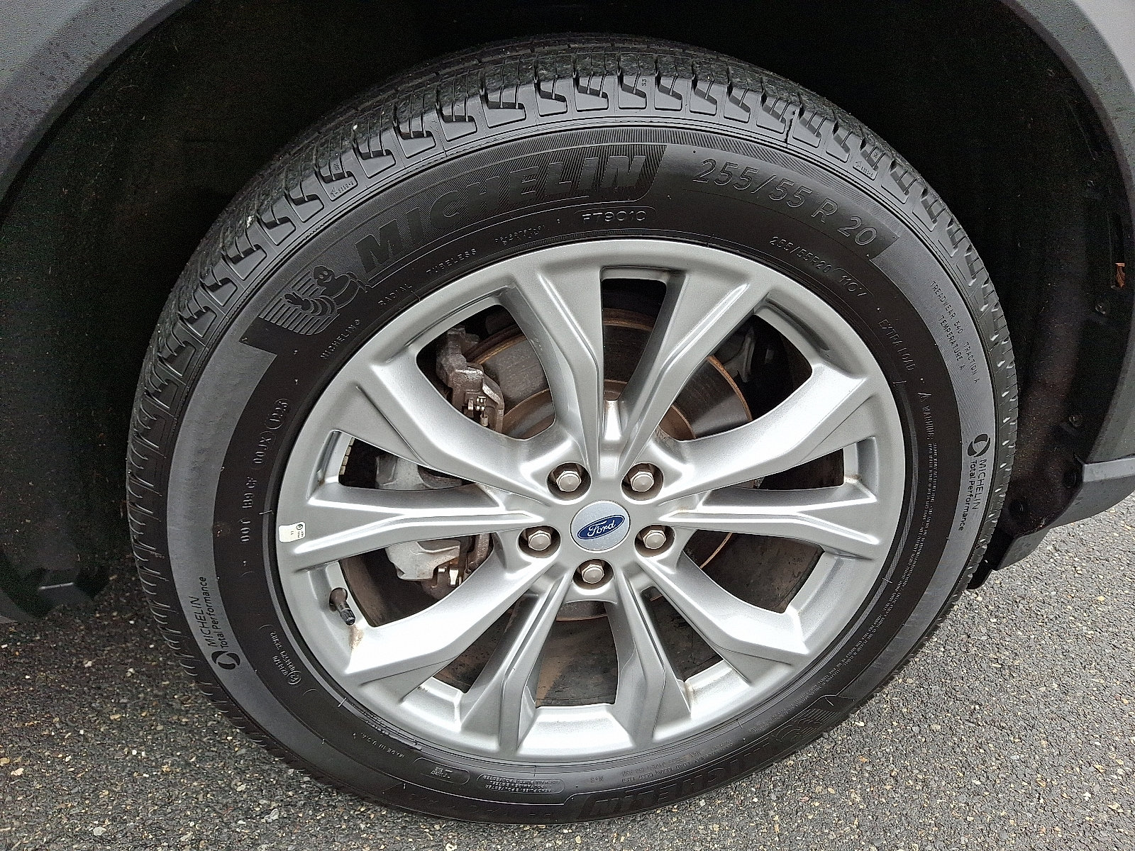 Certified 2023 Ford Explorer Limited w/ Limited Technology Package image 8