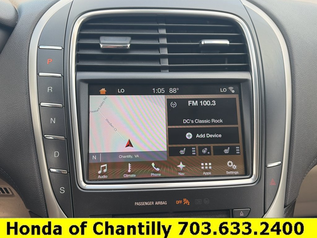 Used 2017 Lincoln MKX Select w/ Select Plus Package AWD/4WD image 14