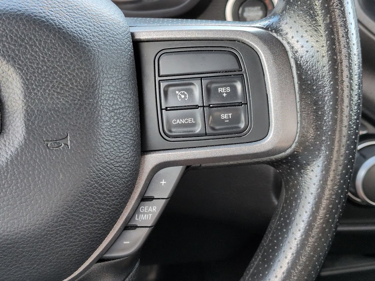 Used 2022 RAM 2500 Tradesman RWD image 23