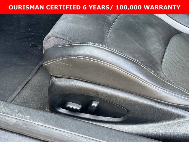 Certified 2022 Chevrolet Camaro LT w/ Technology Package image 18