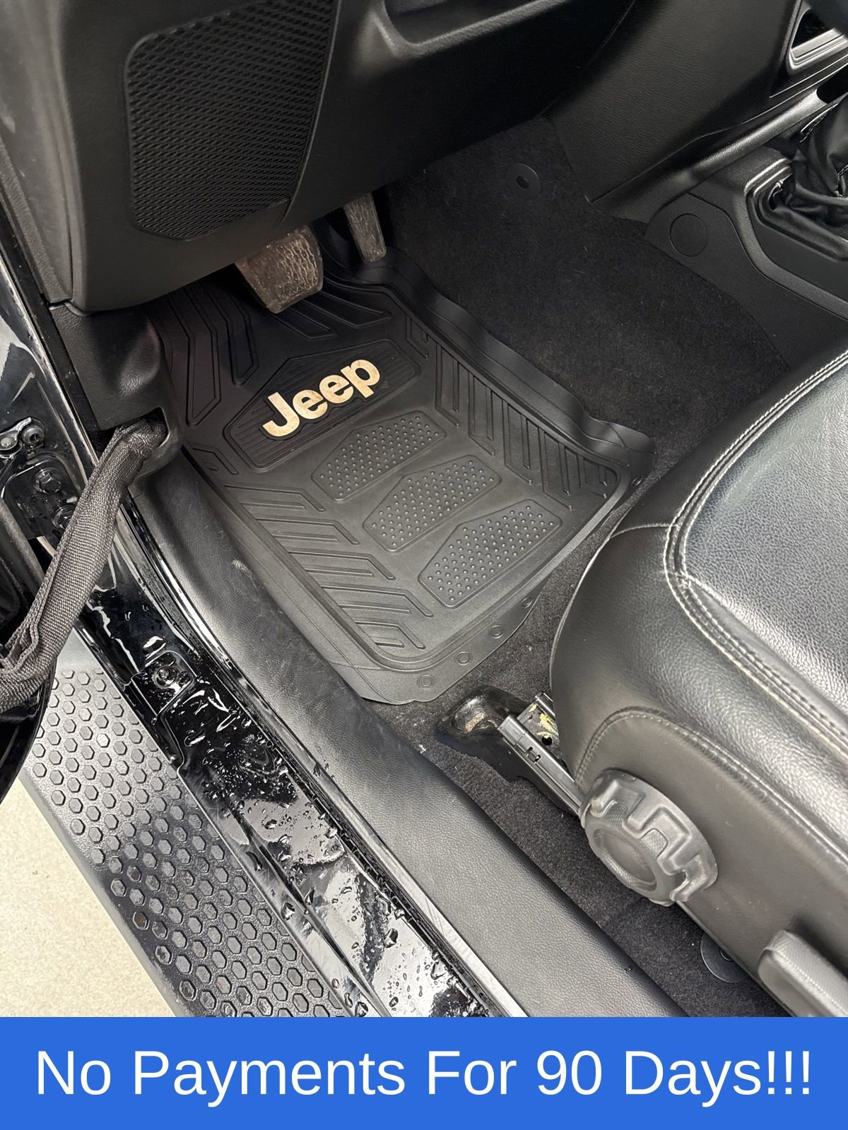 Used 2021 Jeep Wrangler Unlimited Sahara w/ Uconnect 4C Nav & Sound Group image 16