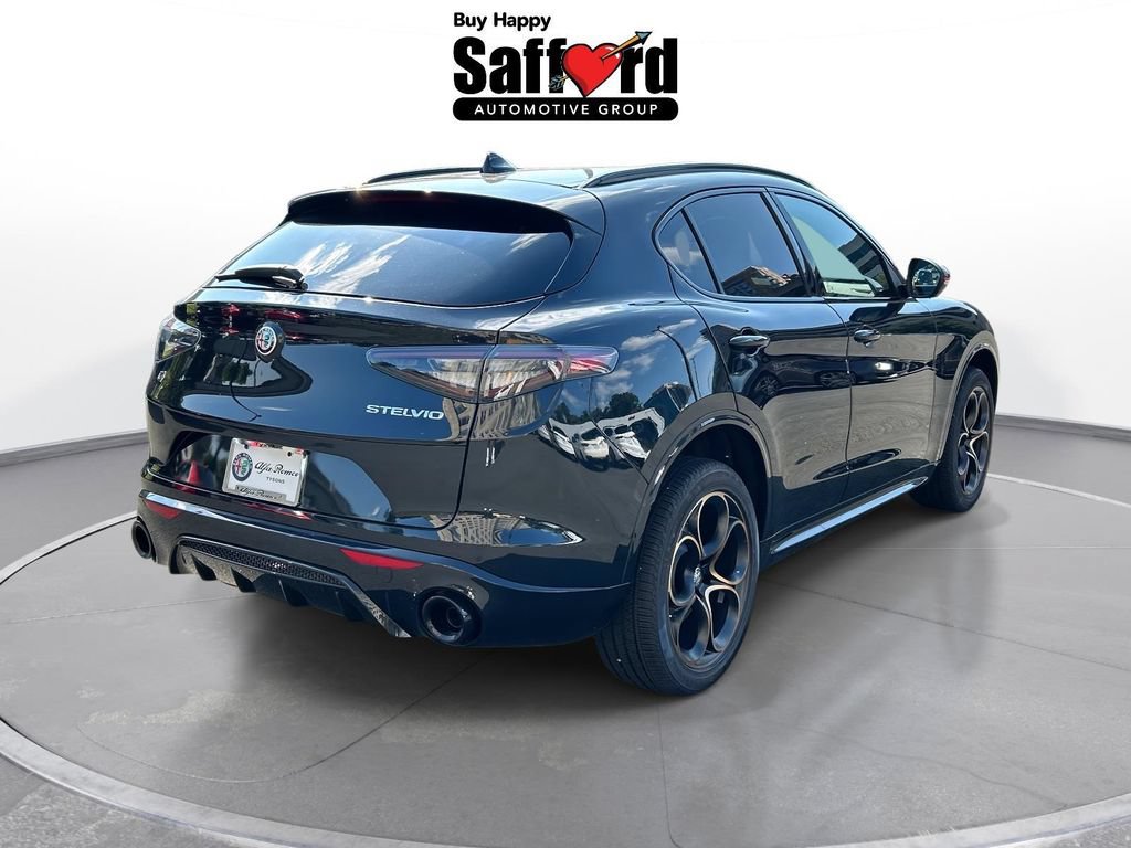New 2025 Alfa Romeo Stelvio Sprint AWD/4WD image 11