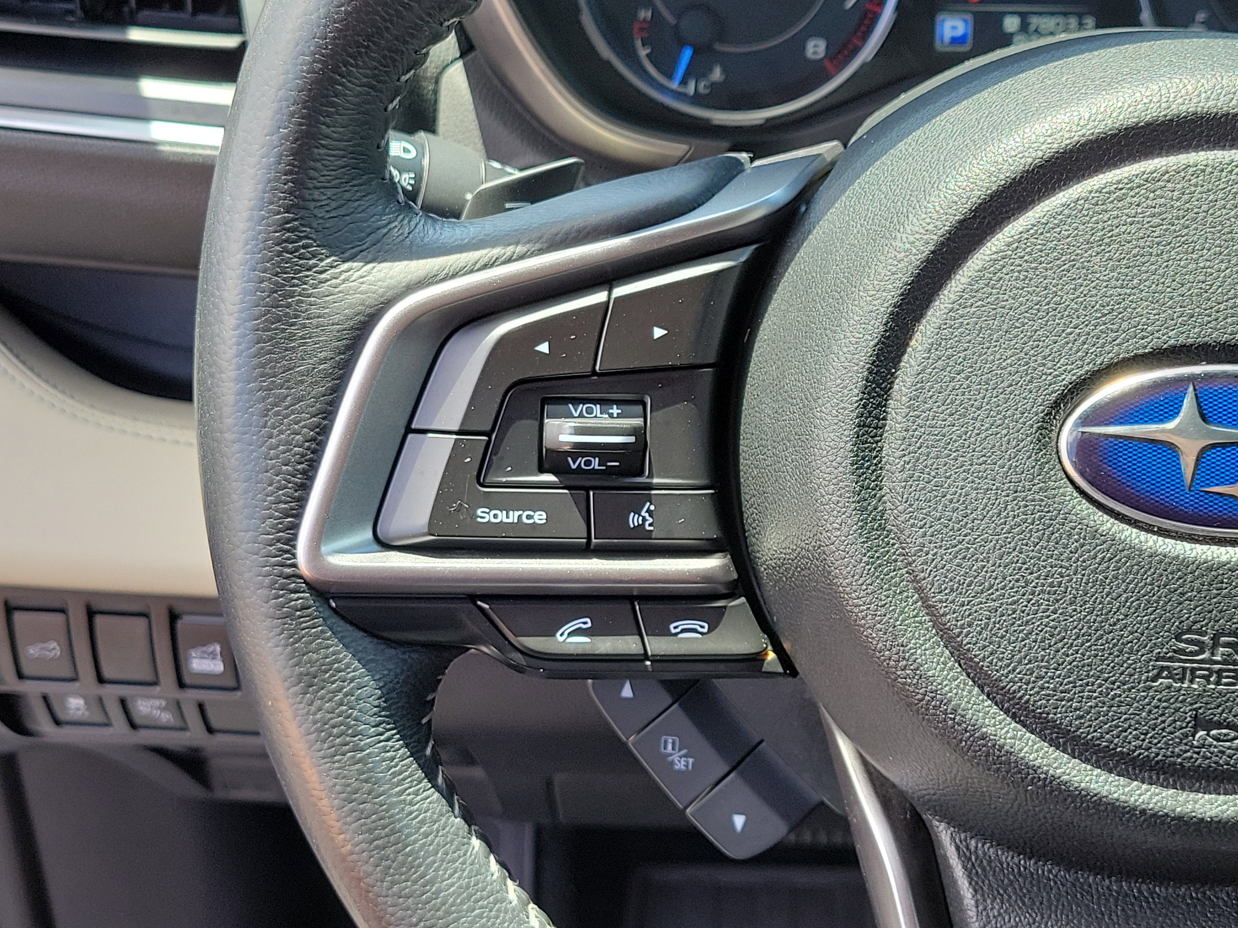 Used 2019 Subaru Ascent Limited AWD/4WD image 25