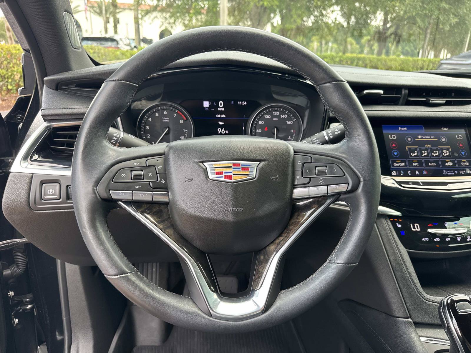 Certified 2024 Cadillac XT6 Premium Luxury w/ Technology Package FWD image 15