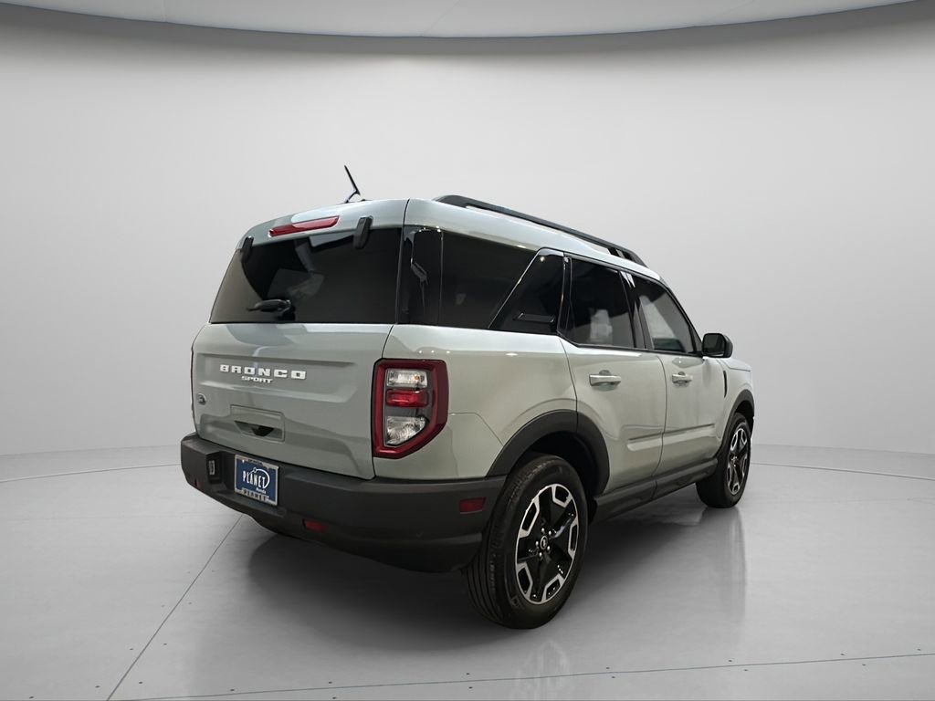 Used 2023 Ford Bronco Sport Outer Banks w/ Tech Package image 7