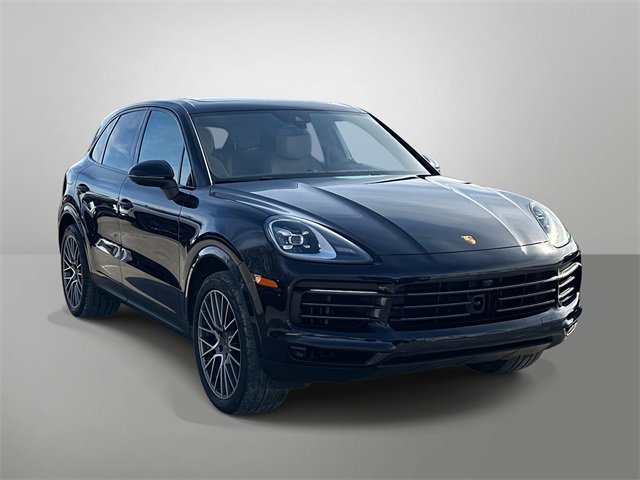 Used 2023 Porsche Cayenne Platinum Edition image 25