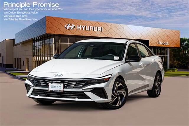 New 2025 Hyundai Elantra SEL