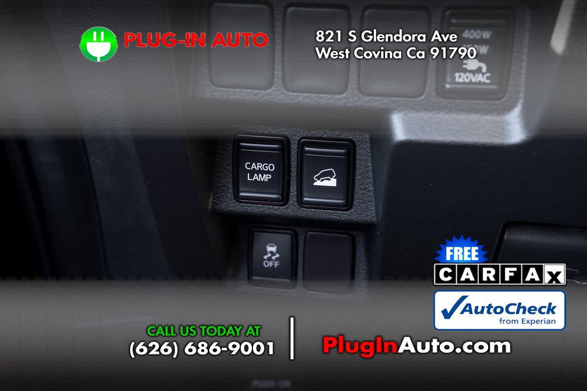 Used 2024 Nissan Frontier SL image 23