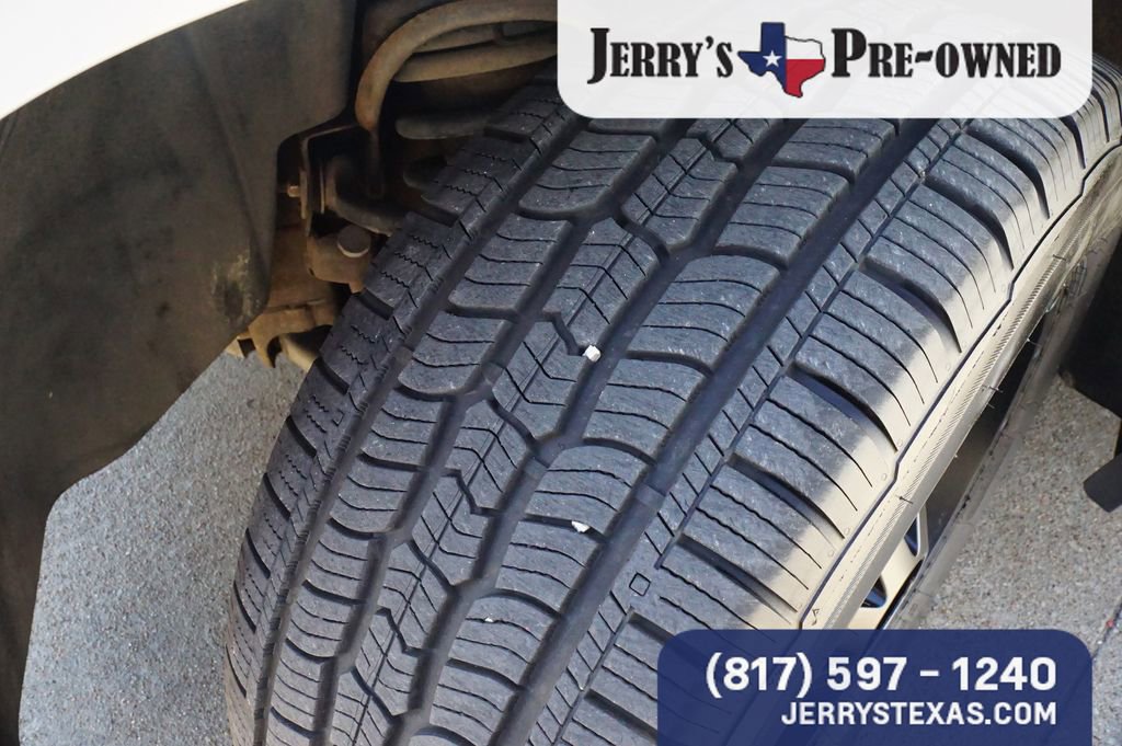 Used 2019 GMC Yukon XL Denali image 8