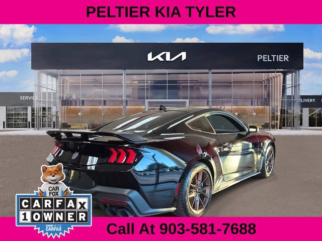 Used 2025 Ford Mustang Dark Horse image 7