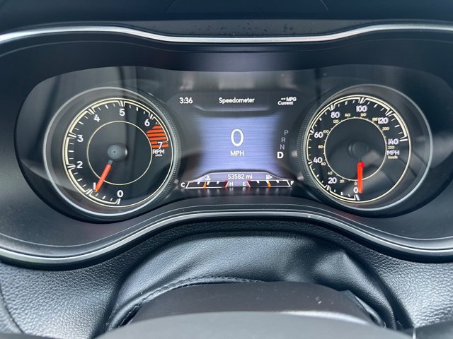 Used 2023 Jeep Cherokee Altitude Lux AWD/4WD image 16